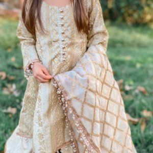 PAKSITANI INDIAN DRESS AYLA NOOR MEHAR KIDS 3 PIECE STITCHED SUIT